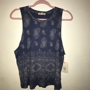 30% OFF BUNDLES women’s billabong tank top